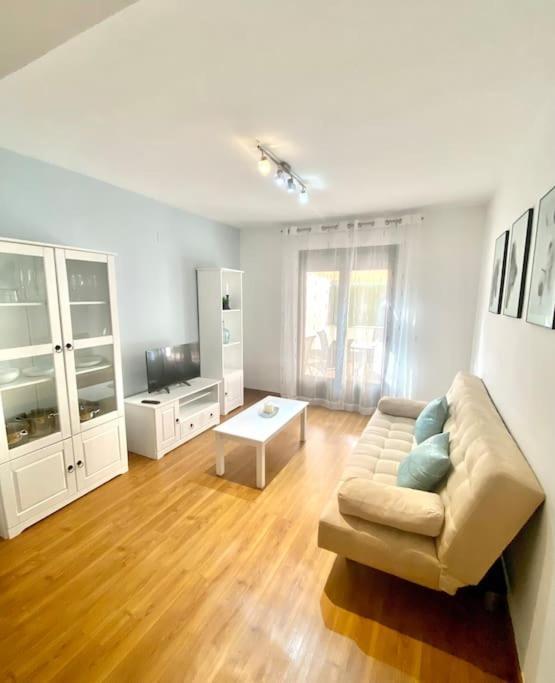 Apto. Residencial Ruidera Appartement Buitenkant foto